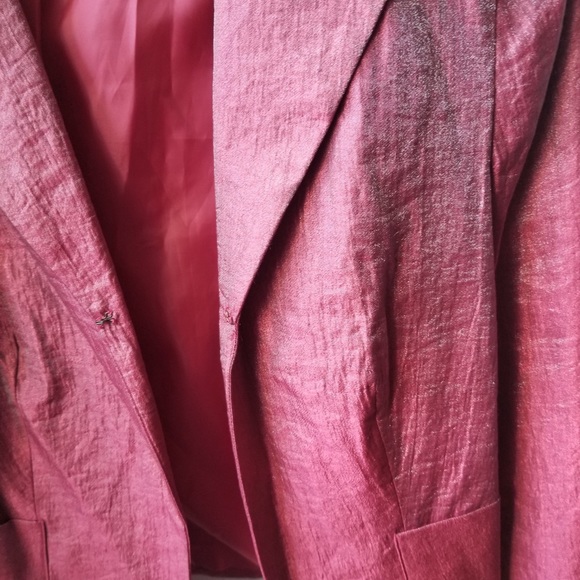 3/ $25 Beautiful two tone pink jacket. - Picture 5 of 5